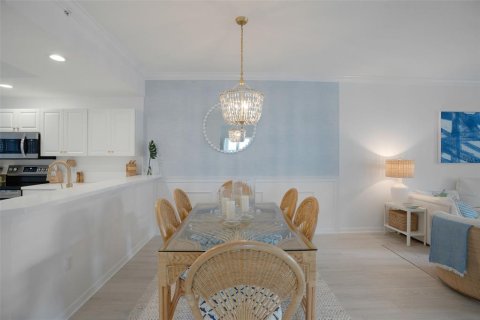 Copropriété à vendre à Sarasota, Floride: 2 chambres, 156.45 m2 № 2151801 - photo 11