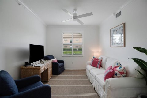 Copropriété à vendre à Sarasota, Floride: 2 chambres, 156.45 m2 № 2151801 - photo 18