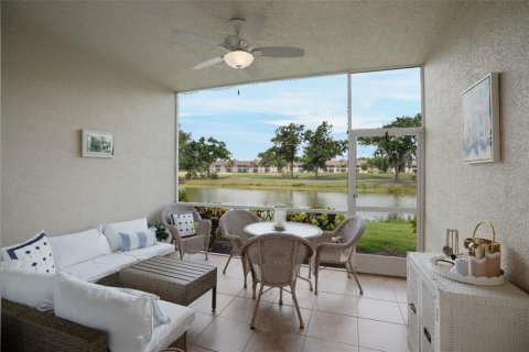 Copropriété à vendre à Sarasota, Floride: 2 chambres, 156.45 m2 № 2151801 - photo 22