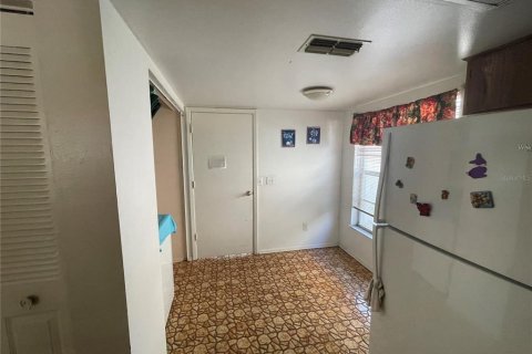House in Tampa, Florida 3 bedrooms, 122.07 sq.m. № 2196681 - photo 12