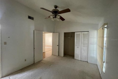House in Tampa, Florida 3 bedrooms, 122.07 sq.m. № 2196681 - photo 16