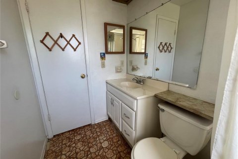 House in Tampa, Florida 3 bedrooms, 122.07 sq.m. № 2196681 - photo 21