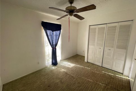 House in Tampa, Florida 3 bedrooms, 122.07 sq.m. № 2196681 - photo 23