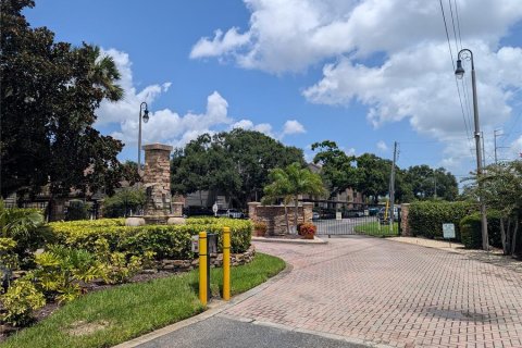 Condo in Clearwater, Florida, 1 bedroom  № 2204166 - photo 22