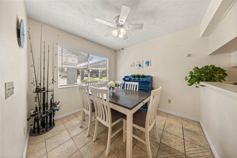 Condo in Crystal River, Florida, 4 bedrooms № 2197110 - photo 10