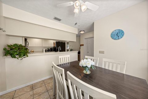 Condo in Crystal River, Florida, 4 bedrooms № 2197110 - photo 11
