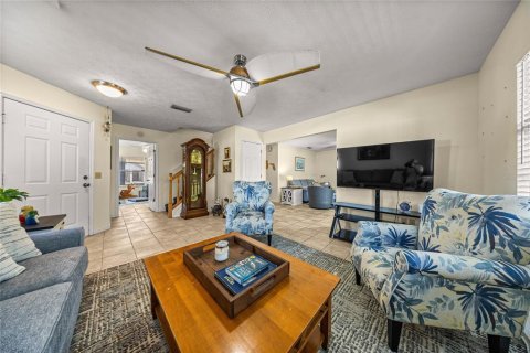 Condo in Crystal River, Florida, 4 bedrooms № 2197110 - photo 24