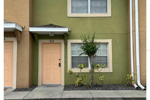 Townhouse in Kissimmee, Florida 2 bedrooms, 89.19 sq.m. № 1769904 - photo 2