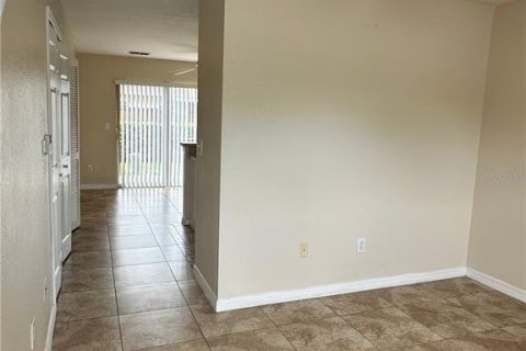 Townhouse in Kissimmee, Florida 2 bedrooms, 89.19 sq.m. № 1769904 - photo 3