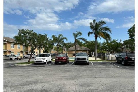 Townhouse in Kissimmee, Florida 2 bedrooms, 89.19 sq.m. № 1769904 - photo 15