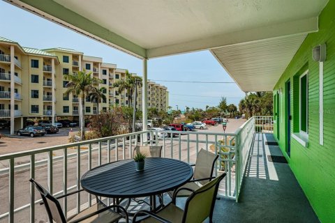 Commercial property in Treasure Island, Florida 351.17 sq.m. № 1249300 - photo 21