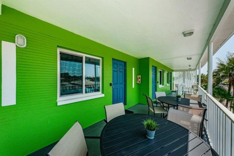 Commercial property in Treasure Island, Florida 351.17 sq.m. № 1249300 - photo 19