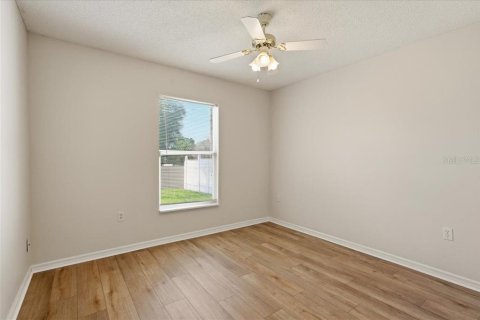 Casa en venta en Winter Haven, Florida, 4 dormitorios, 177.16 m2 № 2228380 - foto 27