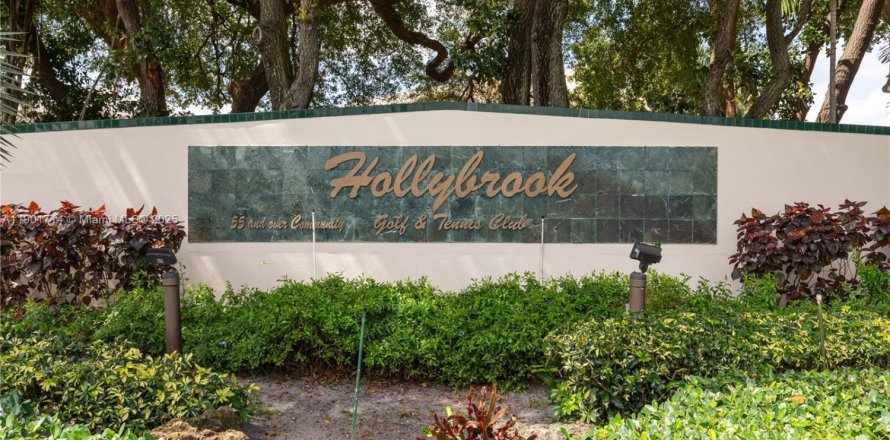 Condo in Pembroke Pines, Florida, 1 bedroom  № 1963714