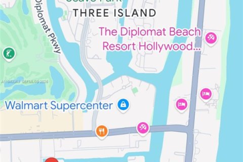 Condo in Hallandale Beach, Florida, 2 bedrooms  № 2001435 - photo 2