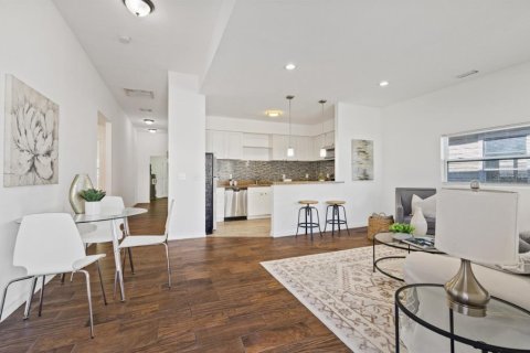 Casa en venta en Tampa, Florida, 3 dormitorios, 118.26 m2 № 1546743 - foto 6