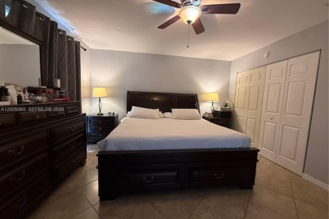 Villa ou maison à vendre à Homestead, Floride: 4 chambres, 204.2 m2 № 2145694 - photo 23