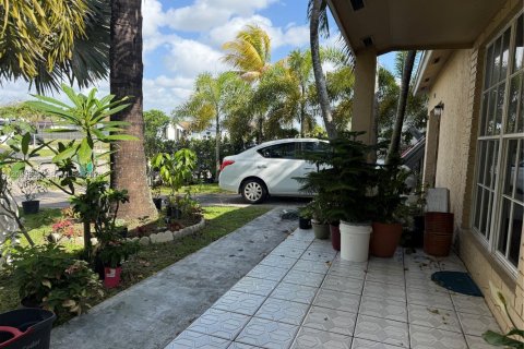 Villa ou maison à vendre à Homestead, Floride: 4 chambres, 204.2 m2 № 2145694 - photo 26
