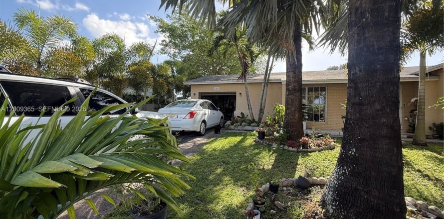 Villa ou maison à Homestead, Floride 4 chambres, 204.2 m2 № 2145694