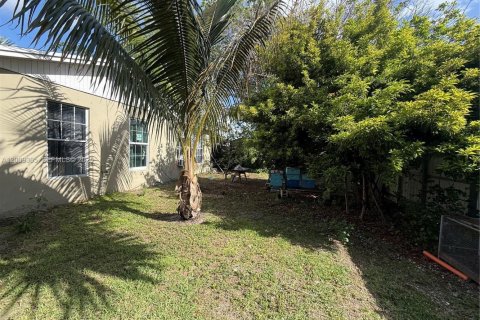Villa ou maison à vendre à Homestead, Floride: 4 chambres, 204.2 m2 № 2145694 - photo 6