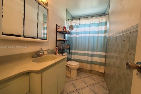 Villa ou maison à vendre à Homestead, Floride: 4 chambres, 204.2 m2 № 2145694 - photo 16