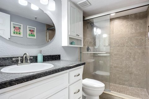 Condo in New Smyrna Beach, Florida, 2 bedrooms  № 1422486 - photo 26