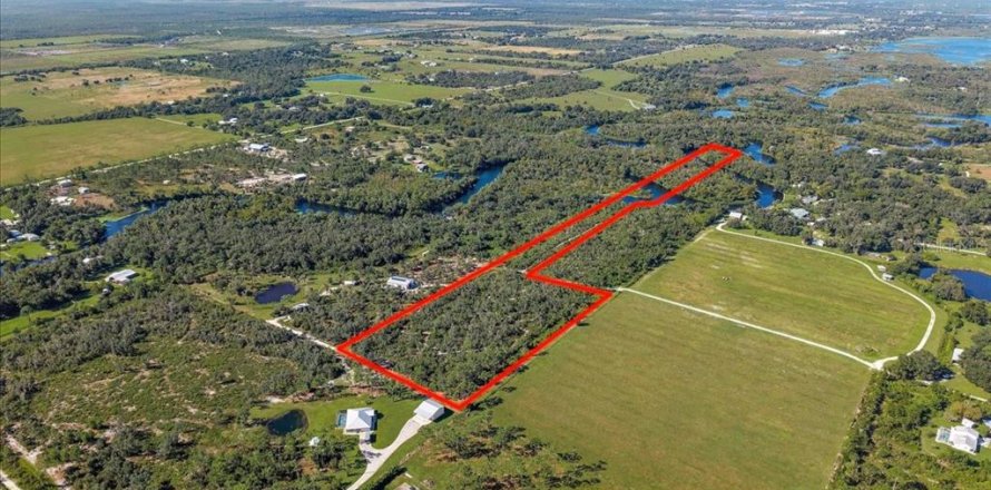 Terrain à Punta Gorda, Floride № 2426937