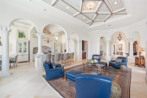 House in Stuart, Florida 6 bedrooms, 983.37 sq.m. № 1900704 - photo 15