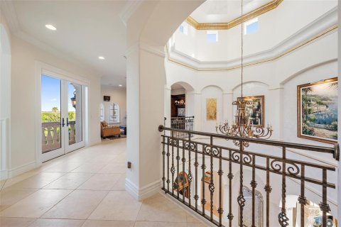 House in Stuart, Florida 6 bedrooms, 983.37 sq.m. № 1900704 - photo 20