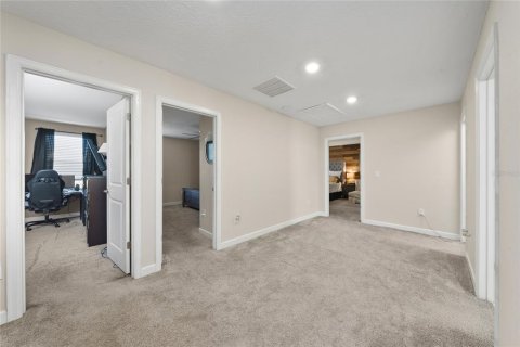 Casa en venta en Orlando, Florida, 4 dormitorios, 227.89 m2 № 2199386 - foto 9