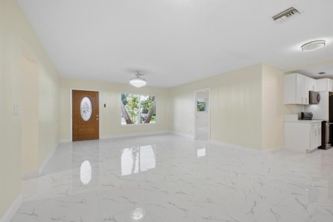Villa ou maison à vendre à Lake Worth, Floride: 3 chambres, 156.26 m2 № 2387904 - photo 12