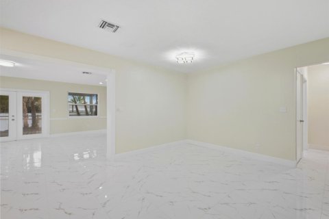 Villa ou maison à vendre à Lake Worth, Floride: 3 chambres, 156.26 m2 № 2387904 - photo 13