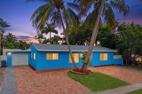 Villa ou maison à vendre à Lake Worth, Floride: 3 chambres, 156.26 m2 № 2387904 - photo 2