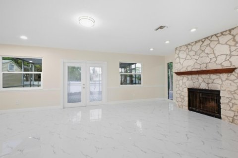 Villa ou maison à vendre à Lake Worth, Floride: 3 chambres, 156.26 m2 № 2387904 - photo 18
