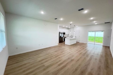 Villa ou maison à louer à Citrus Springs, Floride: 4 chambres, 158.68 m2 № 2413828 - photo 7