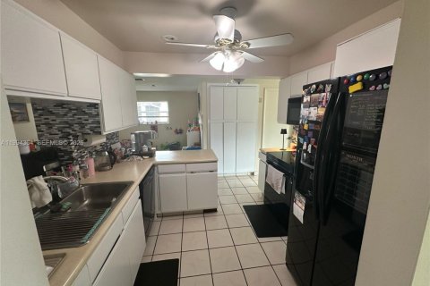 Casa en venta en Deerfield Beach, Florida, 2 dormitorios, 154.96 m2 № 2055889 - foto 8