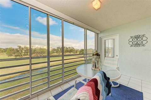 Condo in Bradenton, Florida, 2 bedrooms  № 1717056 - photo 30