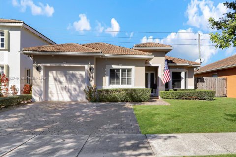 Villa ou maison à Cutler Bay, Floride 3 chambres, 127.18 m2 № 2023837
