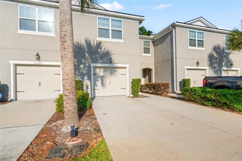 Touwnhouse à louer à Tampa, Floride: 3 chambres, 182.18 m2 № 2092293 - photo 2