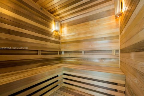 Купить виллу или дом в Майами, Флорида 5 спален, 331.38м2, № 2051038 - фото 13