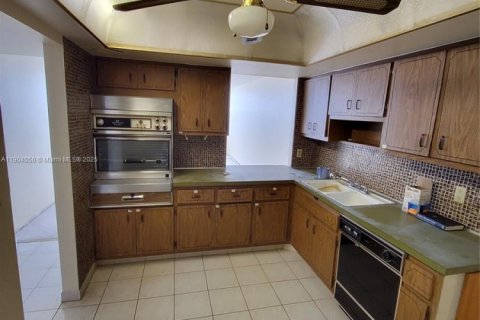 Copropriété à vendre à Miami, Floride: 1 chambre, 79.99 m2 № 1955007 - photo 9