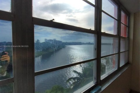 Copropriété à vendre à Miami, Floride: 1 chambre, 79.99 m2 № 1955007 - photo 27