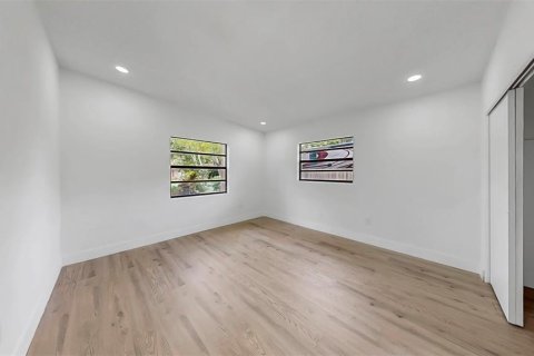 Casa en venta en Largo, Florida, 3 dormitorios, 121.33 m2 № 1913685 - foto 23