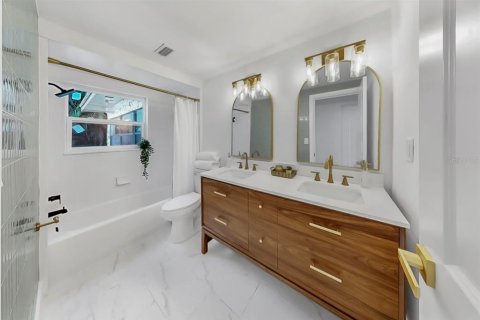 Casa en venta en Largo, Florida, 3 dormitorios, 121.33 m2 № 1913685 - foto 22