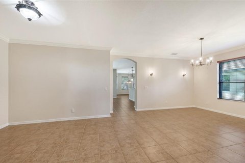 House in Venice, Florida 2 bedrooms, 193.33 sq.m. № 2095696 - photo 5