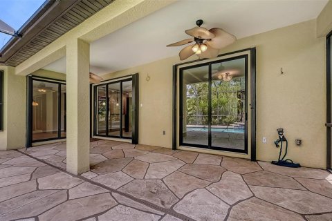 House in Venice, Florida 2 bedrooms, 193.33 sq.m. № 2095696 - photo 10