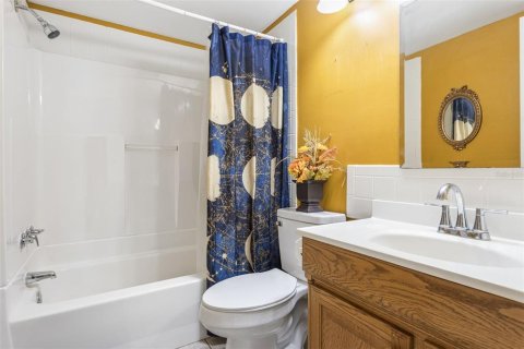 Купить виллу или дом в Брэндон, Флорида 8 комнат, 121.52м2, № 2127466 - фото 25