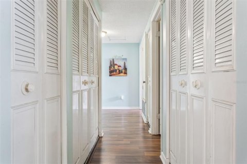 Купить виллу или дом в Брэндон, Флорида 8 комнат, 121.52м2, № 2127466 - фото 20