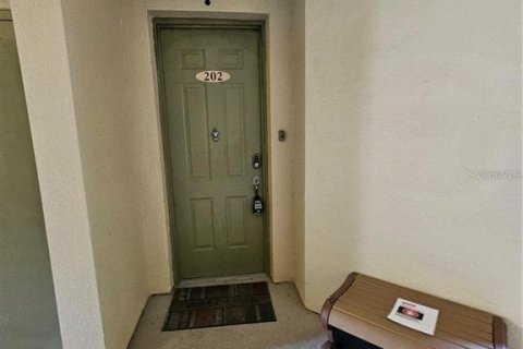 Condo in Davenport, Florida, 4 bedrooms  № 2218128 - photo 16