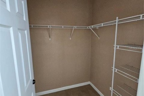 Condo in Davenport, Florida, 4 bedrooms  № 2218128 - photo 7
